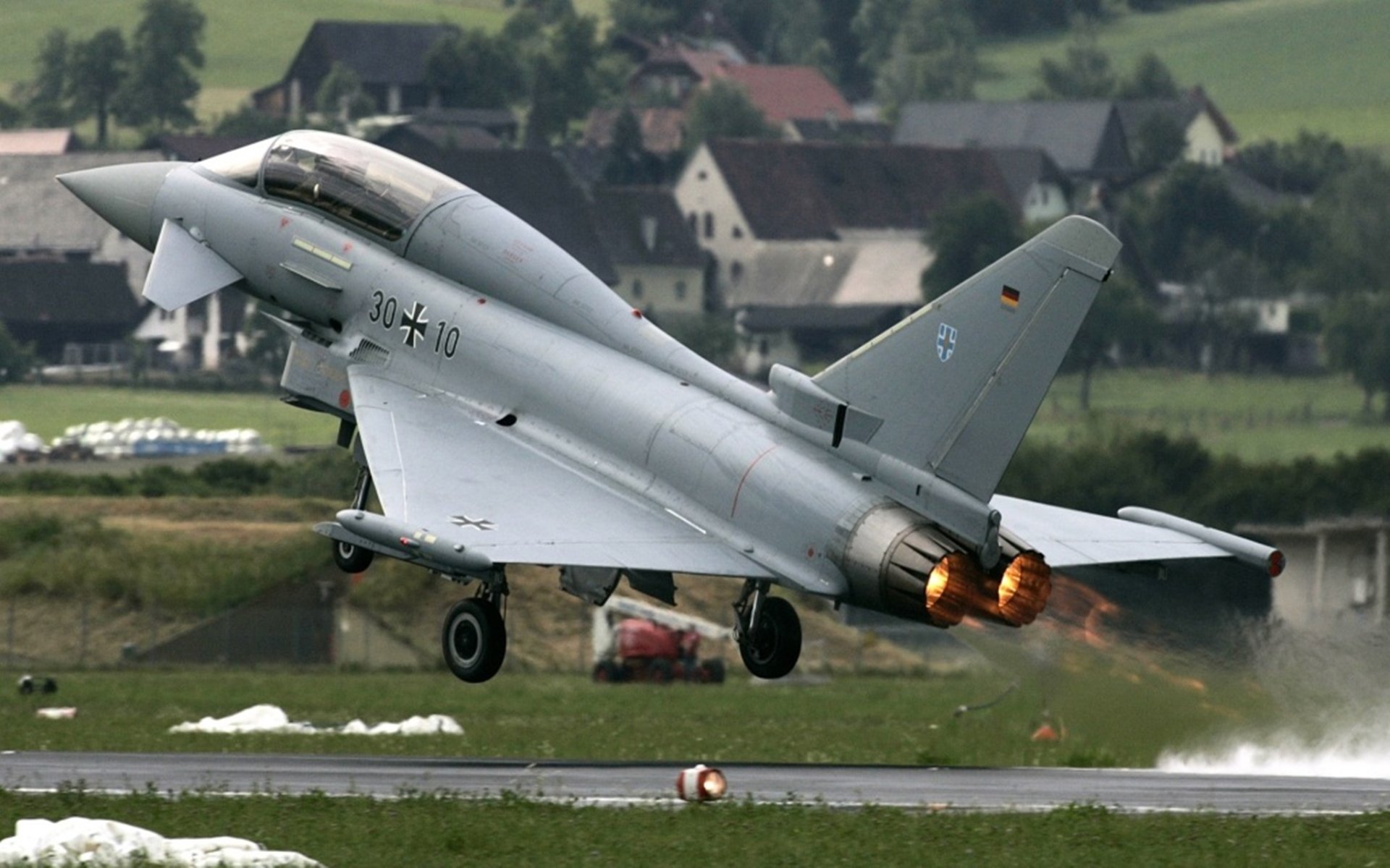 蝶泳100米选手节奏控制优于去年,蝶泳100米选手节奏控制优于去年的比赛