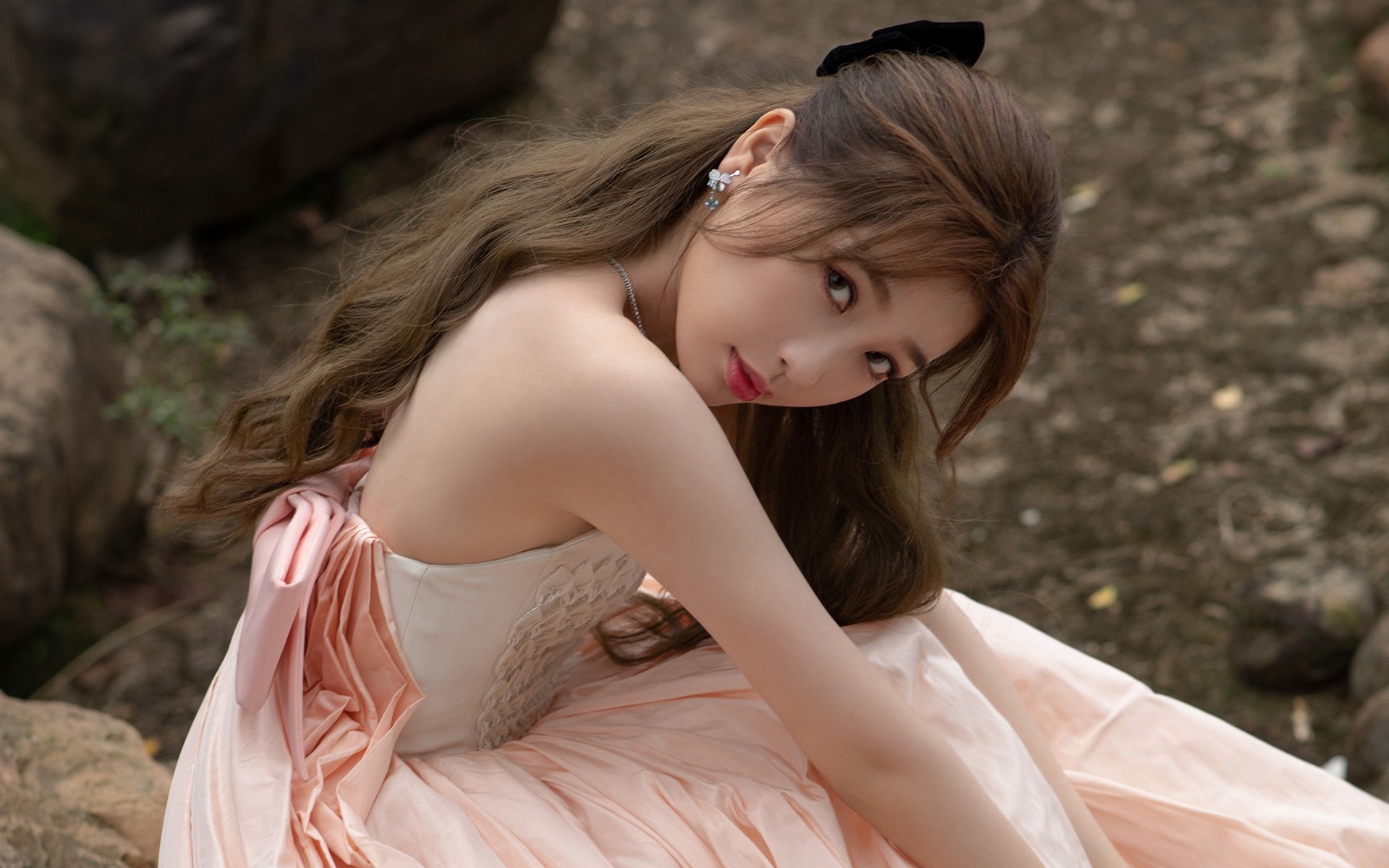 德甲攻守精彩对决：节奏快、精彩不止！，德甲收官战